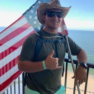 Meet your Posher, Blake